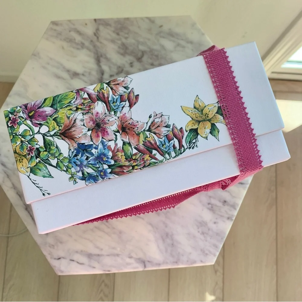 💐 DIOR Blooming Bouquet Floral Collectible Gift Box with Ribbon